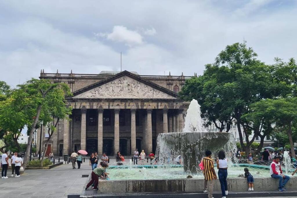 Departamento En El Corazon De Guadalajara Apartment Ngoại thất bức ảnh